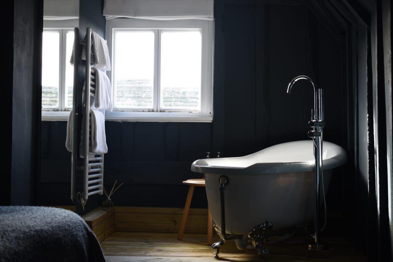 Bed and Breakfast Whitehouse Rye Exterior foto Bathroom